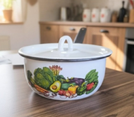 Ківш з кришкою 1,5л  (код 31) світла деколь